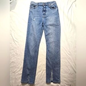 Hidden Center Front Split Hem Meduim Wash Denim Jeans Size 30